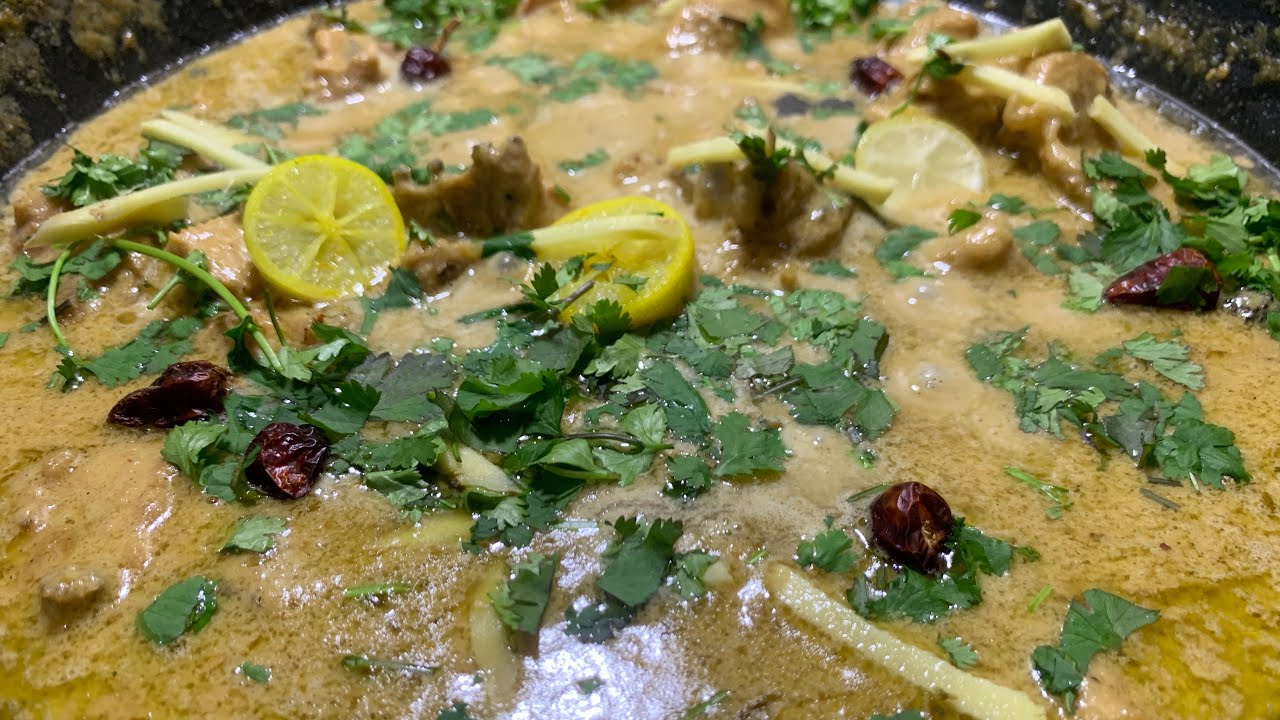 🤍 Creamy White Chicken Korma Recipe 🍗 | Restaurant Style White Korma at Home 😋🔥