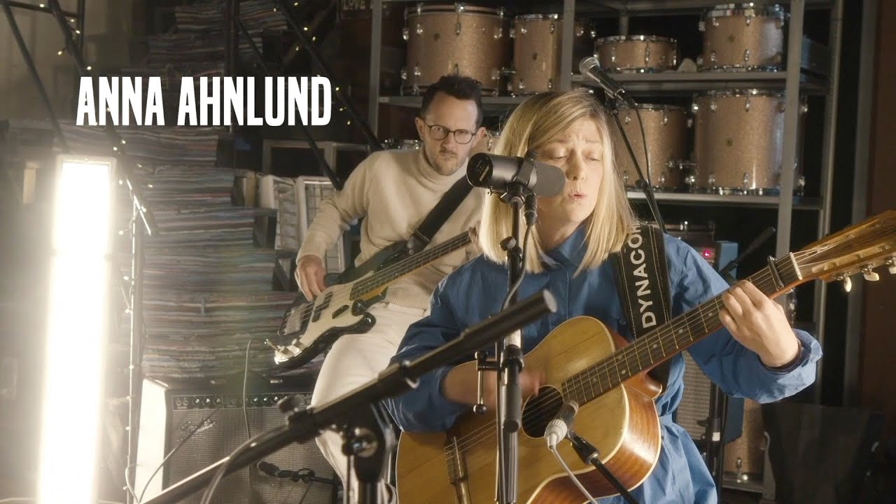 Anna Ahnlund - Varulv LIVE @ Backline STHLM Sessions