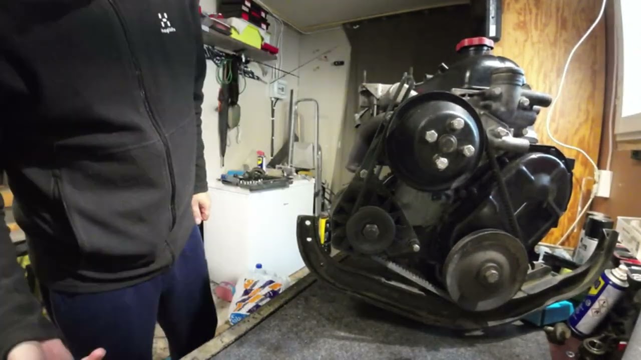 Renault dauphine gordini new engine! Part2