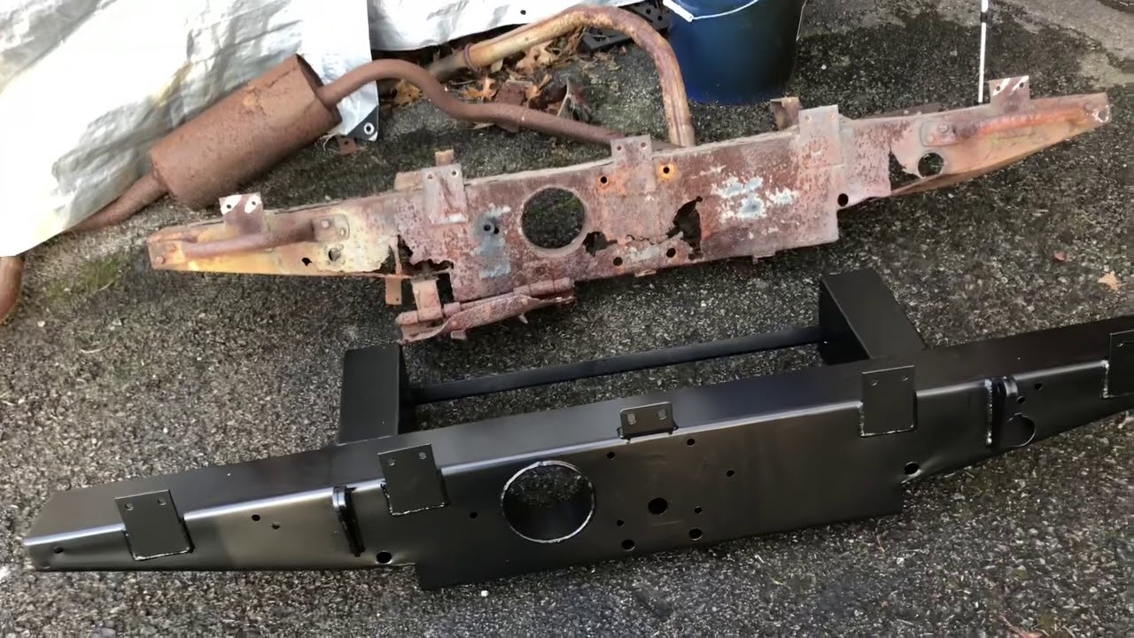 Rear Crossmember Replacement Cut off Weld In Bearmach Land Rover Series 2A restoration 2.25L Part 15