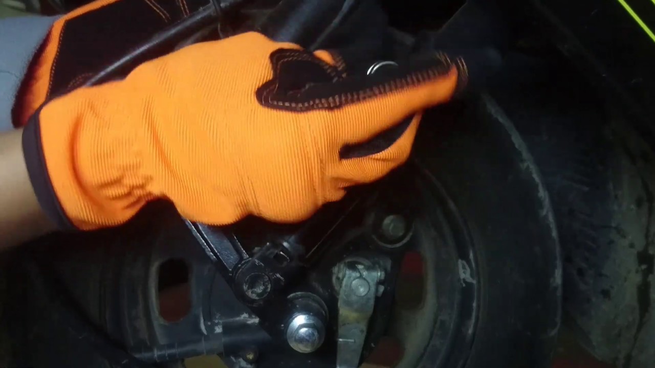 Como cambiar balatas delanteras motoneta italika xs 125
