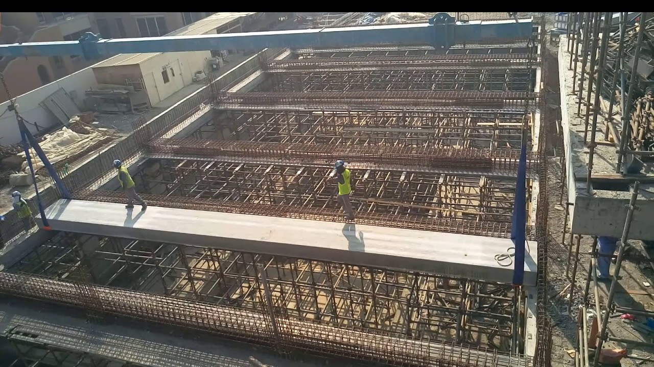 installation of precast concrete slabs  خطوات تركيب البلاطات سابقة الصب