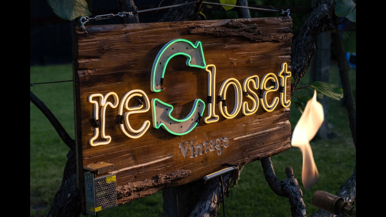 INSEGNA con SCRITTA NEON (led) PERSONALIZZATA