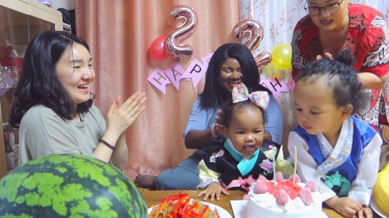 MINJI AND JUN'S 2ND KOREAN BIRTHDAY 준이와 민지의 두번째 생일파티