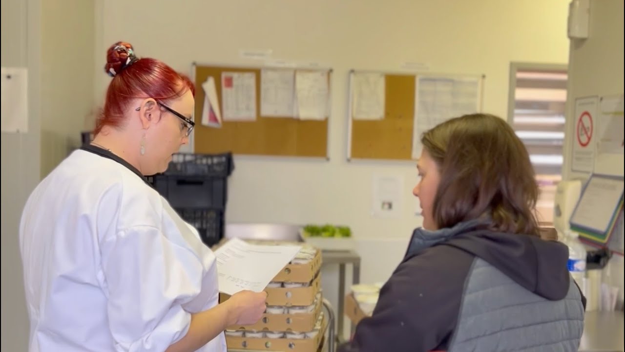 Restaurants scolaires des communes de Limoges Métropole : partenariats avec producteurs locaux 1/3