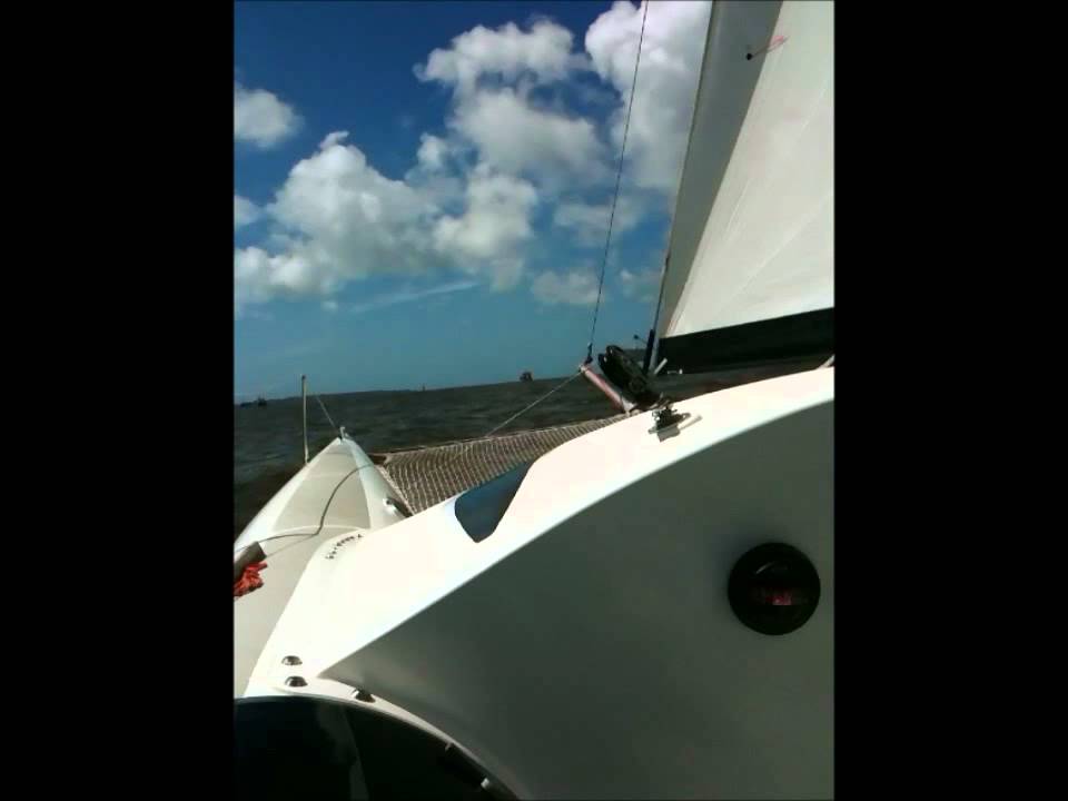 Convoyage rackam 26 Tour de Belle Ile 2012.wmv