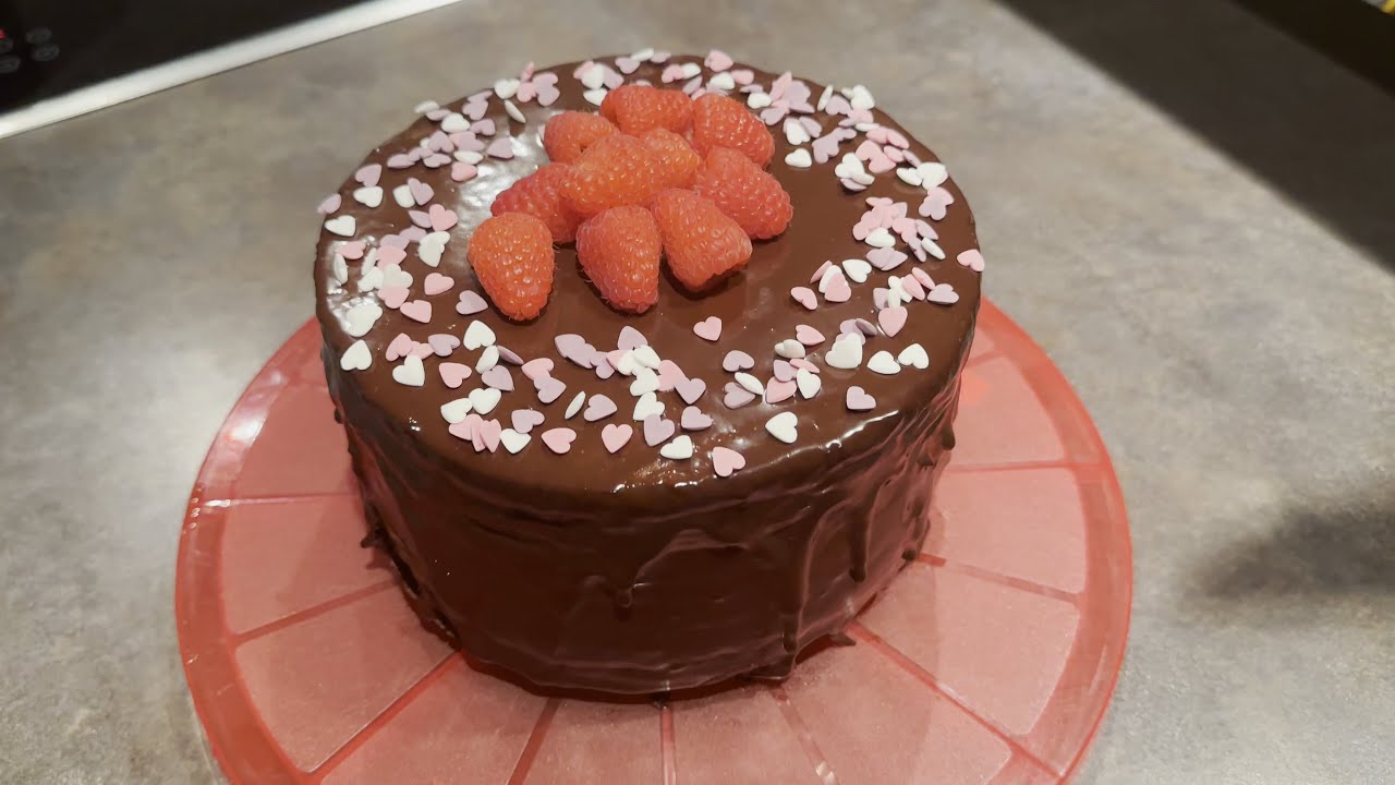 Tort de ciocolata cu zmeura fara zahar