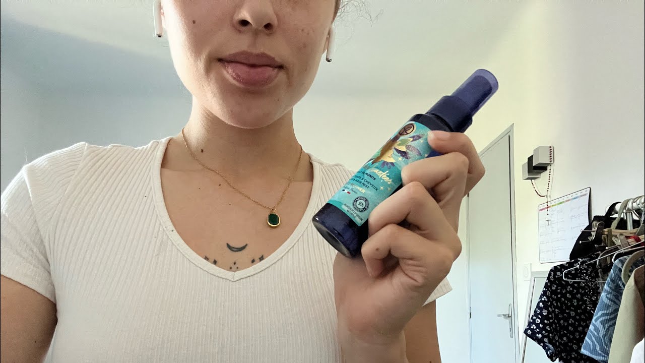 MA PREMIÈRE VIDÉO ASMR !!