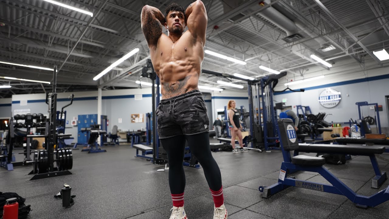 BLOWING UP CHEST! TWO WEEKS OUT!?