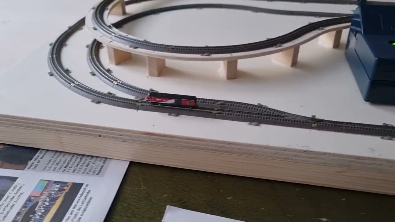 Letzter Fahrtest auf der 'unteren Ebene' meiner 'Spur T'-Anlage