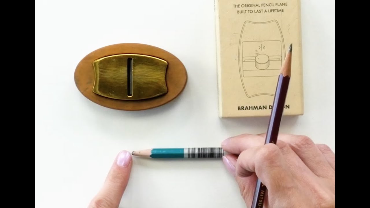 How to Use the H&oslash;vel Sharpener to Even Out the Wood of Your Pencil