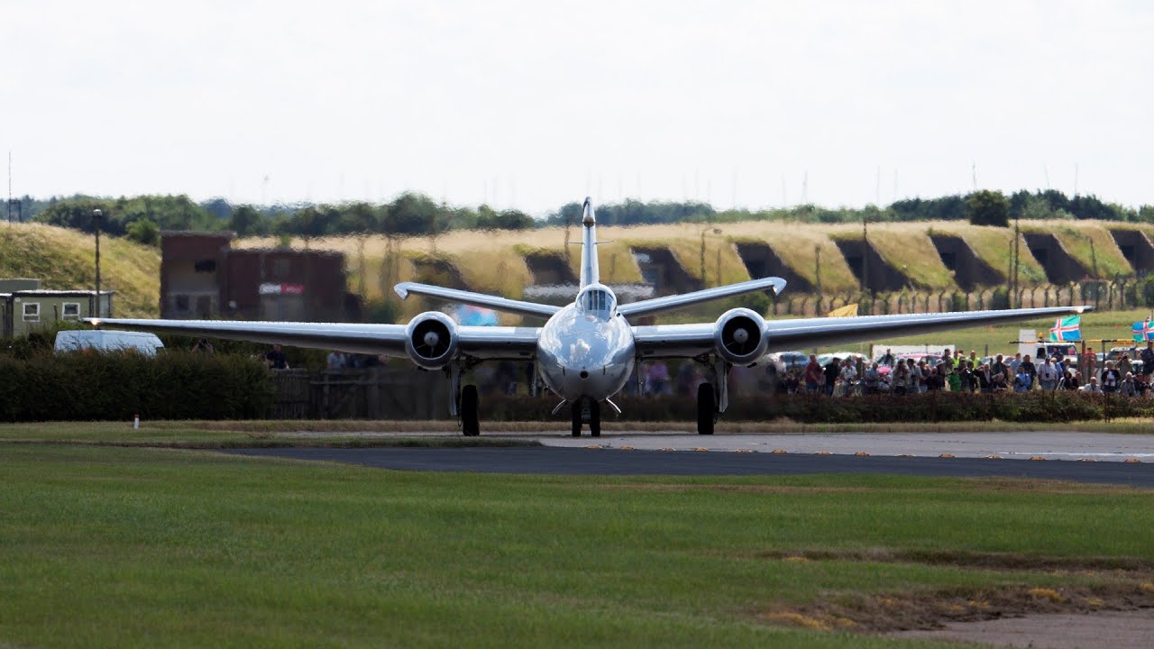 Waddington Airshow 2014 Departures With Air Band Radio