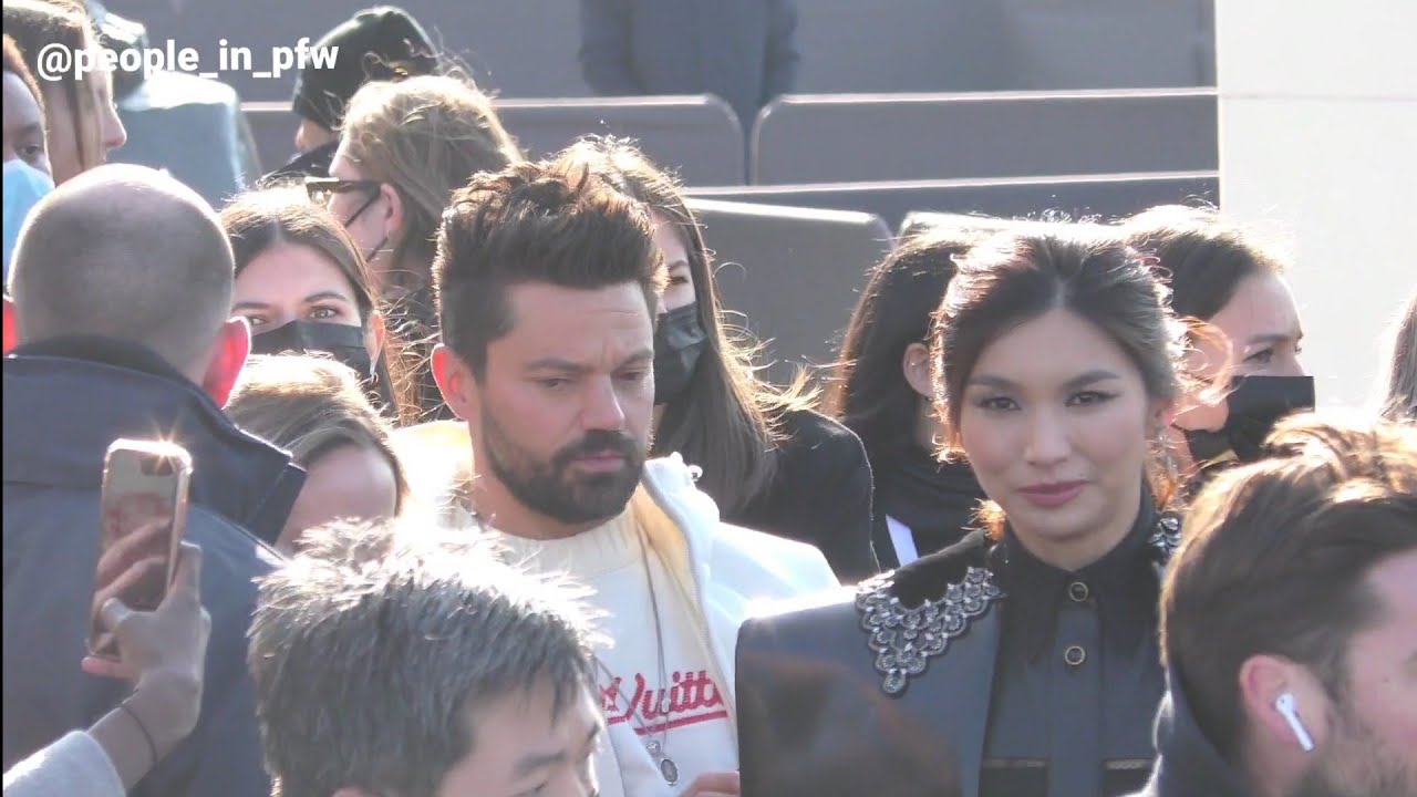 Gemma Chan and Dominic Cooper - Louis Vuitton Fall Winter 22/23 fashion show in Paris - 07.03.22