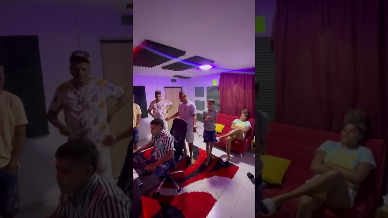 Me hacen broma pesada en el estudio😂