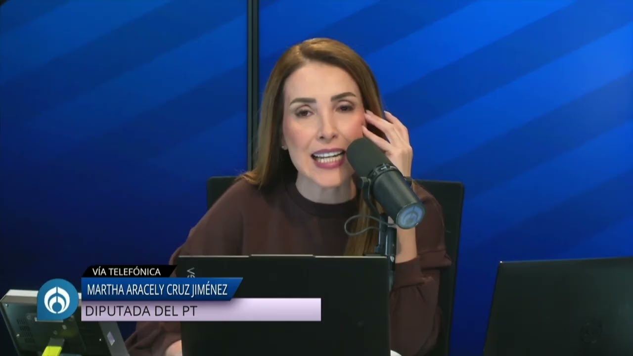 Aparecen mantas con nombres de diputados que votaron en contra de la Reforma Electoral en Oaxaca