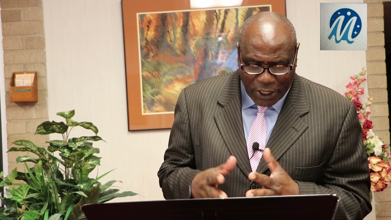 PR. MASOMO  GABRIEL  AVUZE BYISHI KU GITABO CA DANIYERI