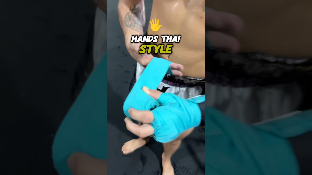 How to wrap your hands Thai style. Subscribe for more Muay Thai content. 🙏 #muaythai #boxing #mma