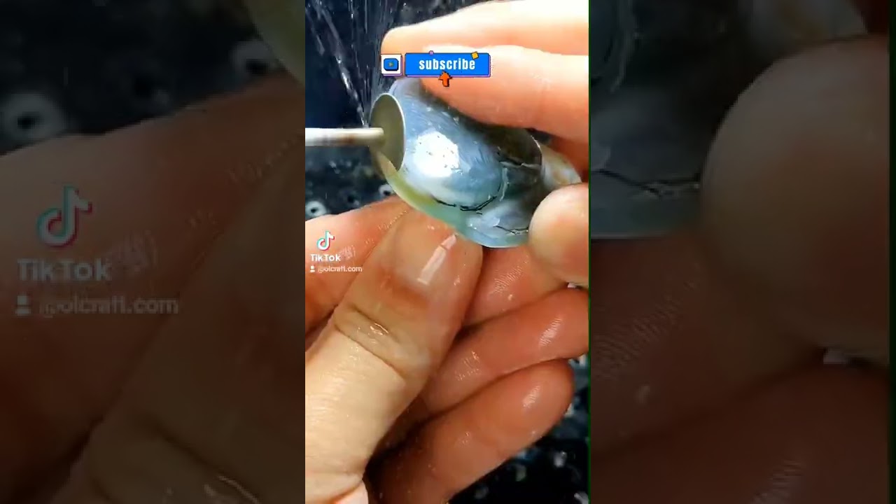 you broke my heart 💔#etsy #handmade #diy #handwork #jewelry #jade #necklace