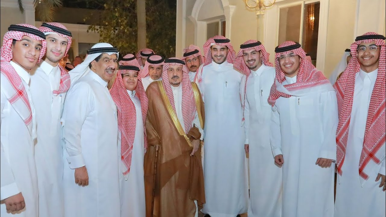 الأمير فيصل بن بندر امير منطقة الرياض في ضيافة رجل الأعمال محمد الحماد بقصره بمدينة #الرياض