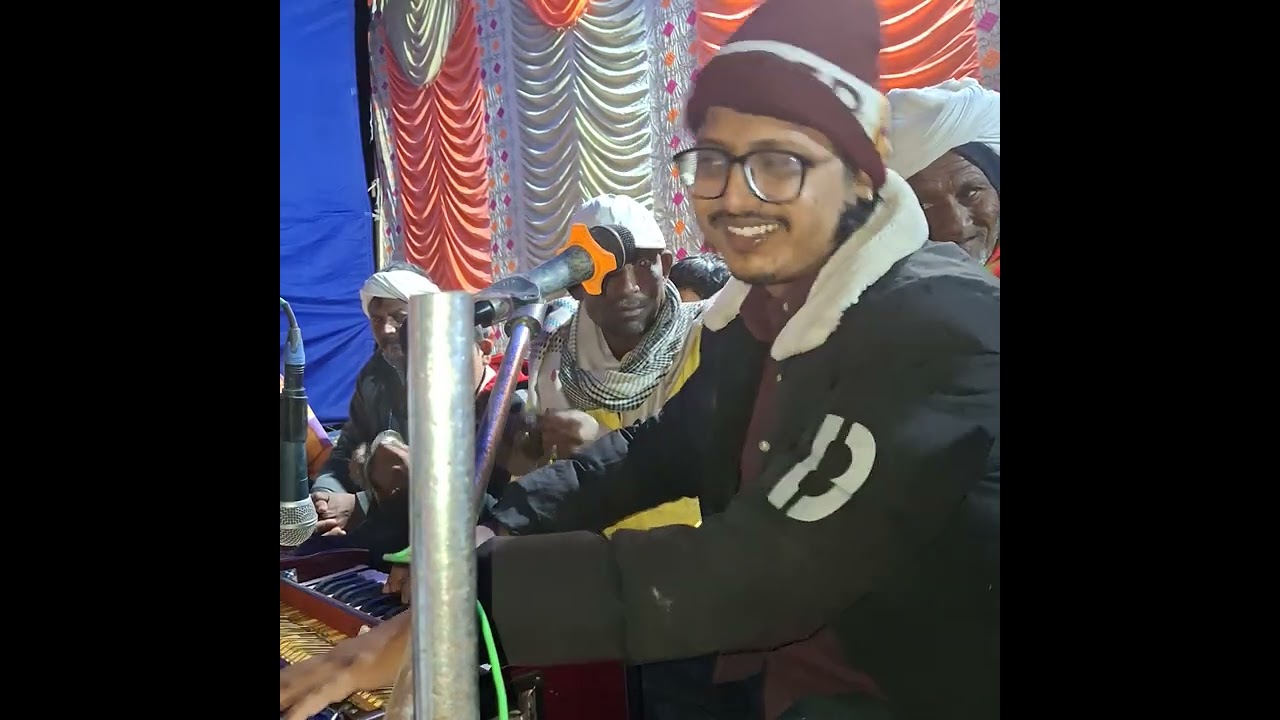 चार जुग नो जुनो रावल देख लो देदार भजन गायक सुरेश लुवार #bajn 9712286570