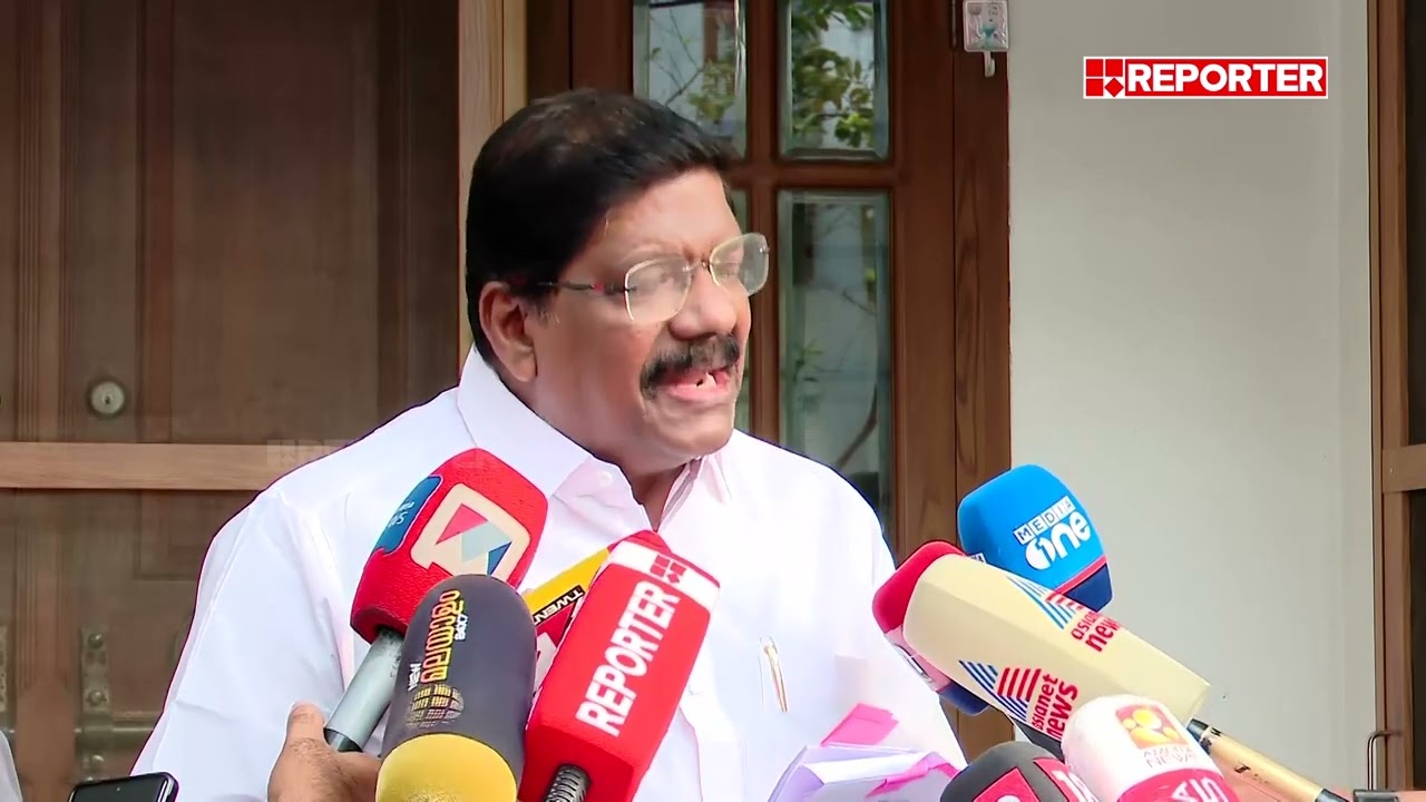 'ഏതോ മഹാനായിരുന്ന ദേവസ്വം ബോര്‍ഡ് പ്രസിഡന്റിന്റെ കാലത്ത് കൊടിമരത്തില്‍ പുട്ടിയിട്ട് പെയിന്റടിച്ചു'