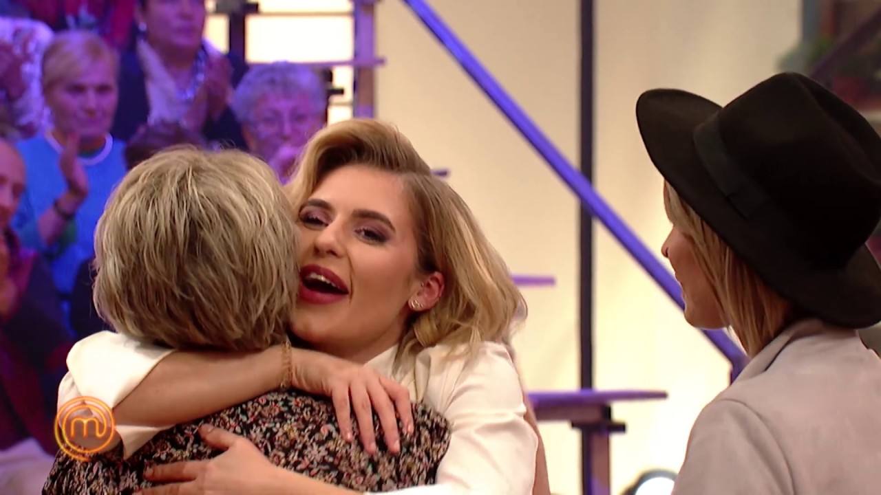 FINALA MASTERCHEF: Moment emoționant - Cei trei finaliști sunt susținuți de familie