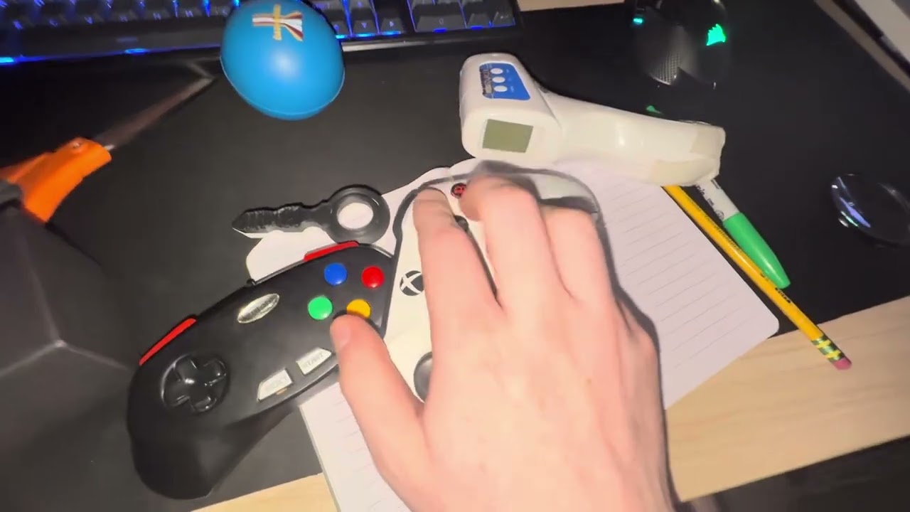 Really REALLY Bad ASMR On my Desk