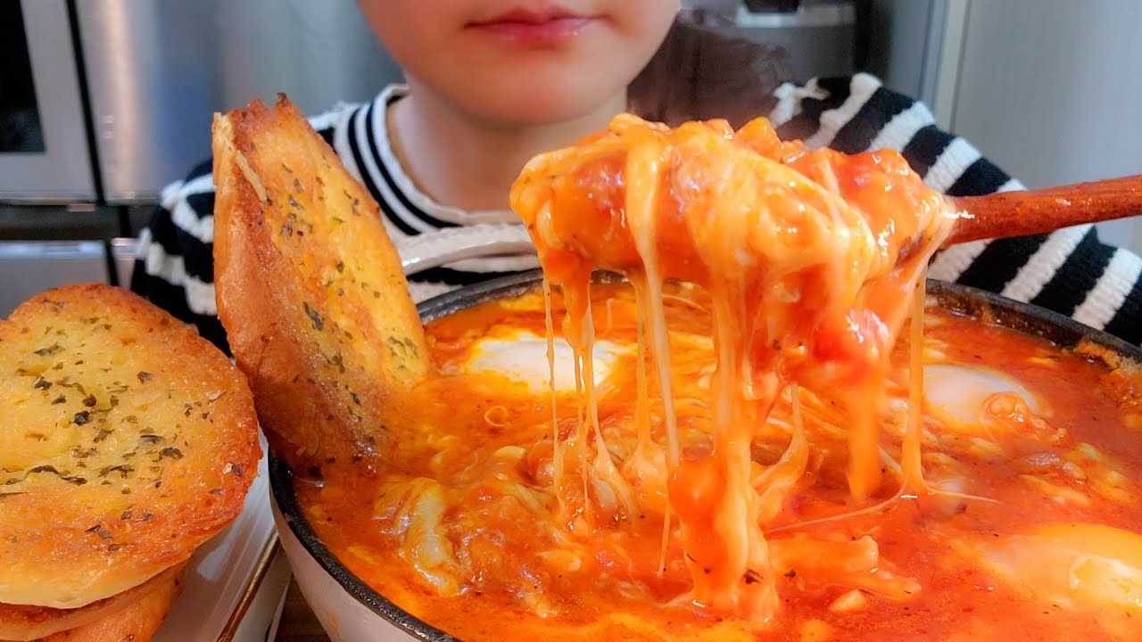 에그인헬 (윗집이 공사를 해서 소음으로 인해 편집이 많아서 두 영상을 합쳤어요~😄)