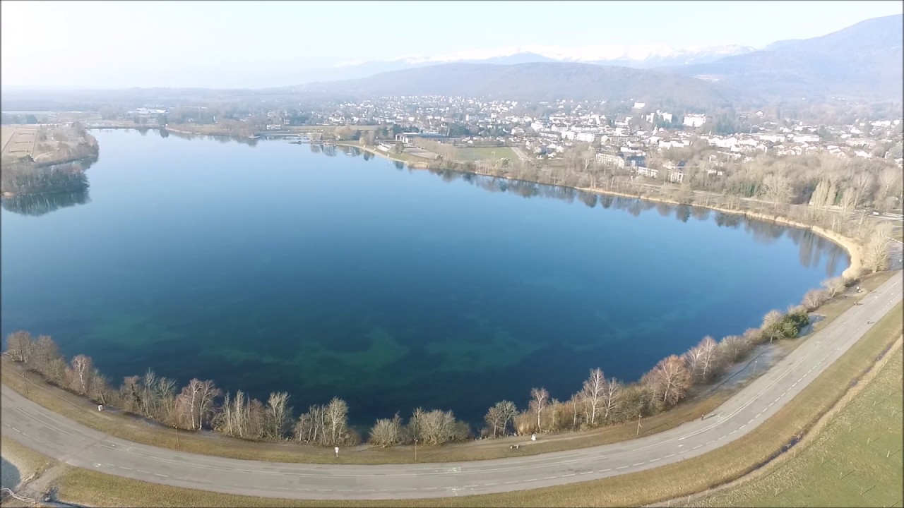 Pays de gex   survol campagne et lac de Divonne les Bains