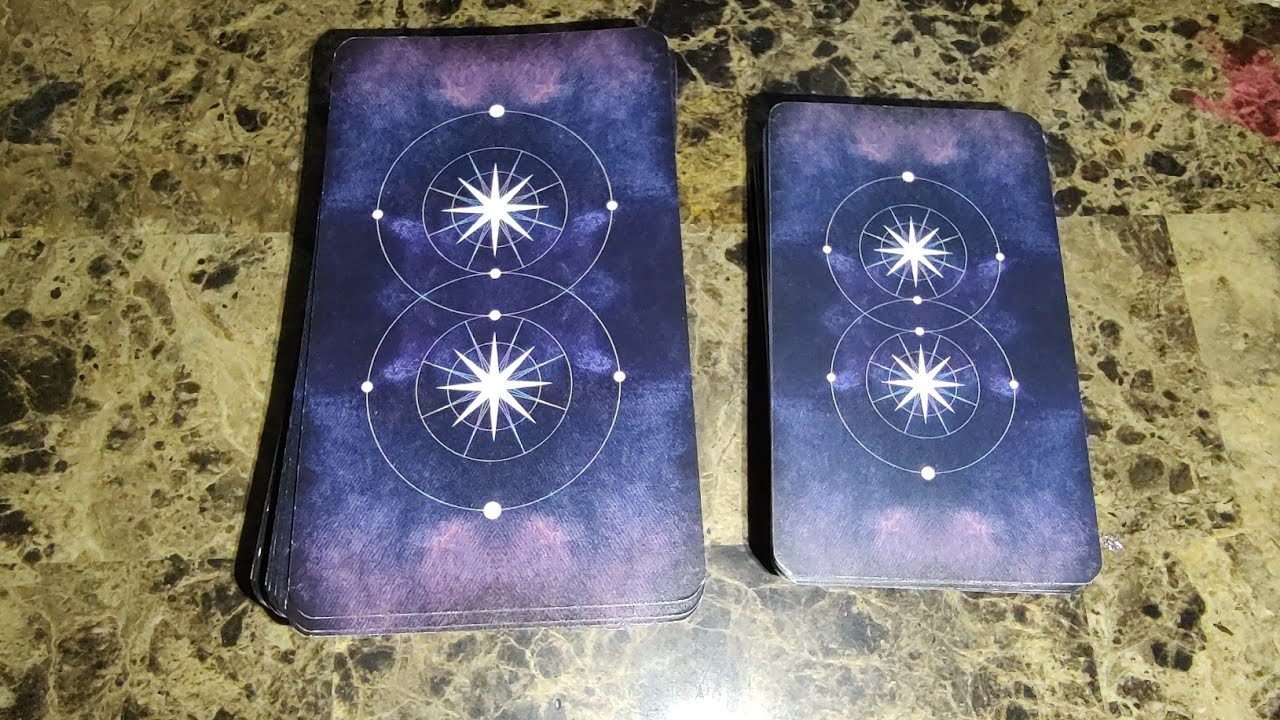 Comparing the Full size and Mini Oriens  Animal Tarot!