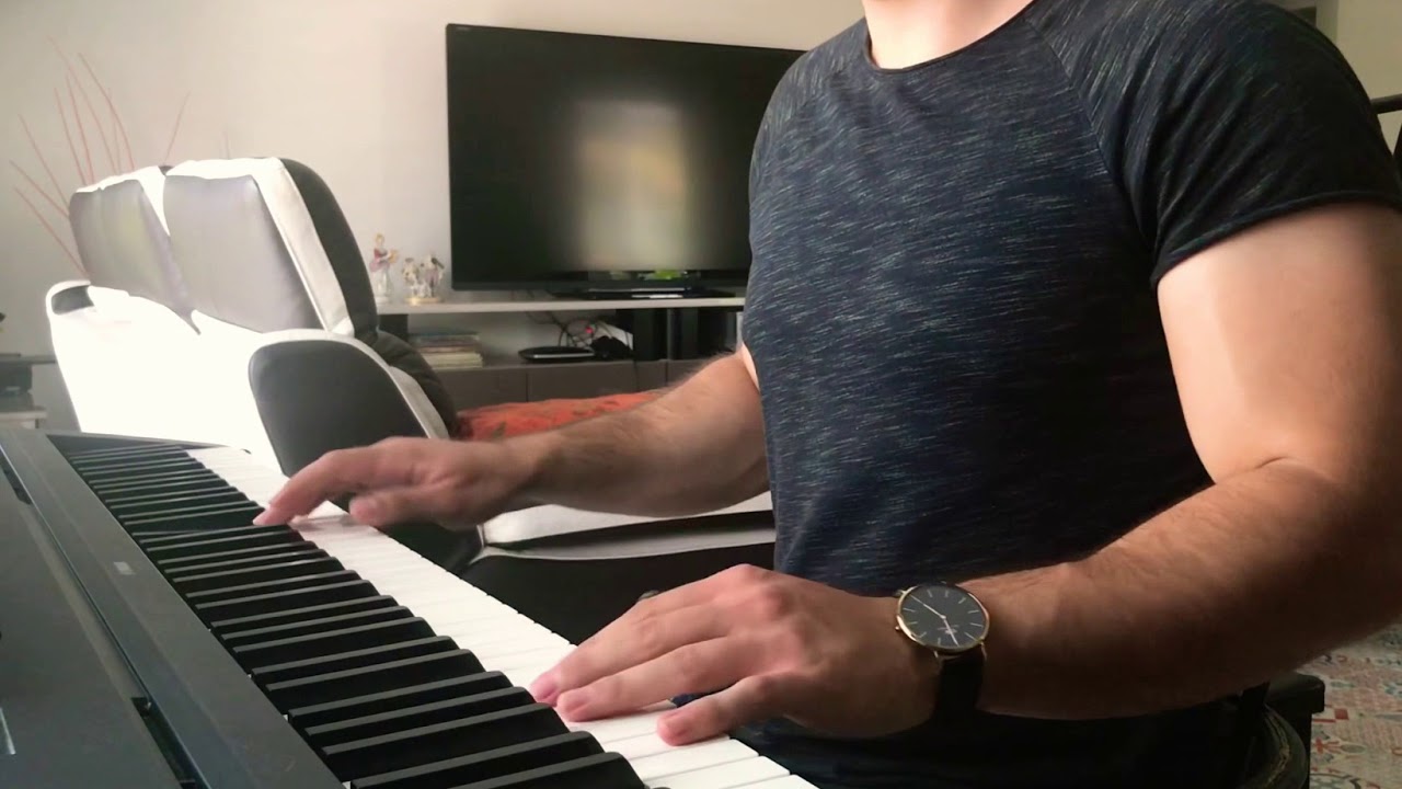 Pantelis Pantelidis Medley (Paramithiazomai, Pino apo ki psila gia sena, Lioma se gremo...)