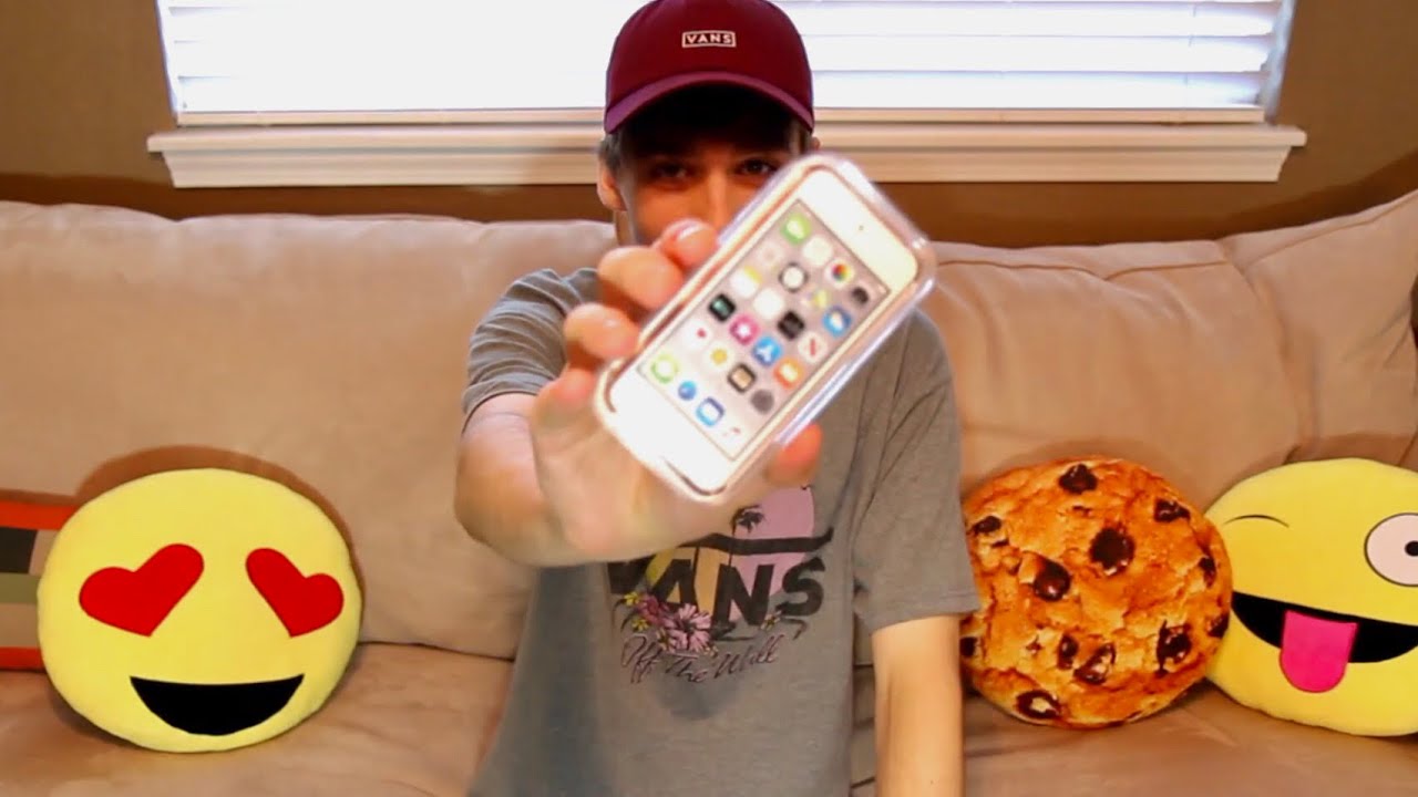 iPod touch 7th Generation Unboxing! | TrevorM