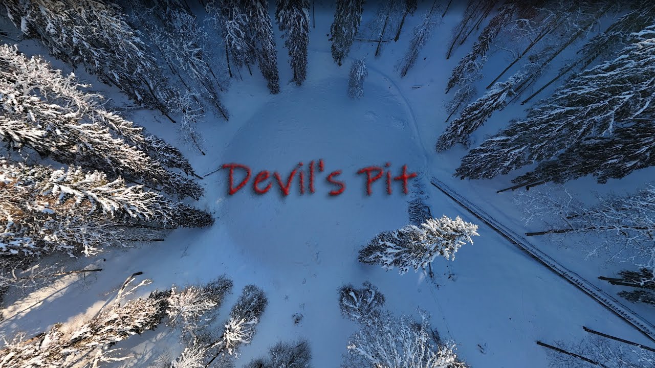 Winter in Devil's Pit