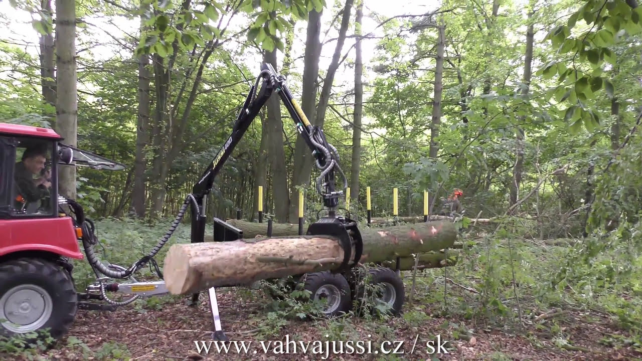 Vyvážečka Vahva Jussi a malotraktor 4K