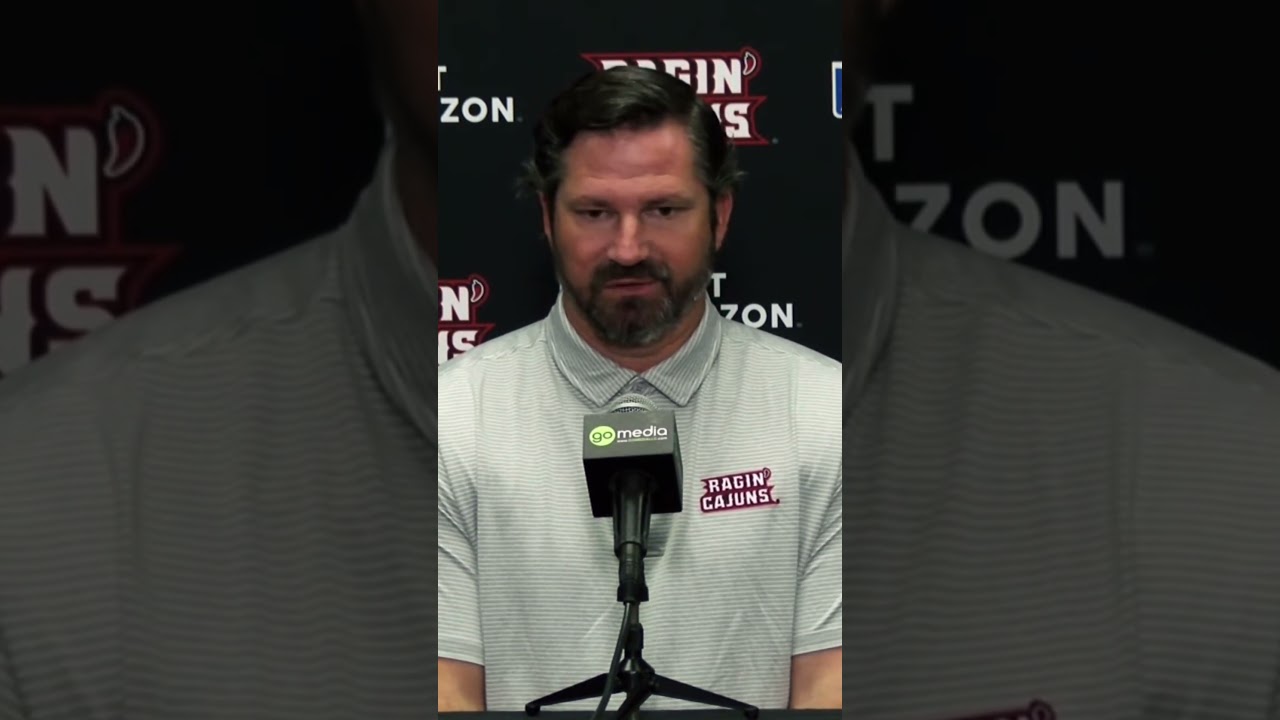 Coach Des Talks Naming Walker Howard Starting QB  🏈 