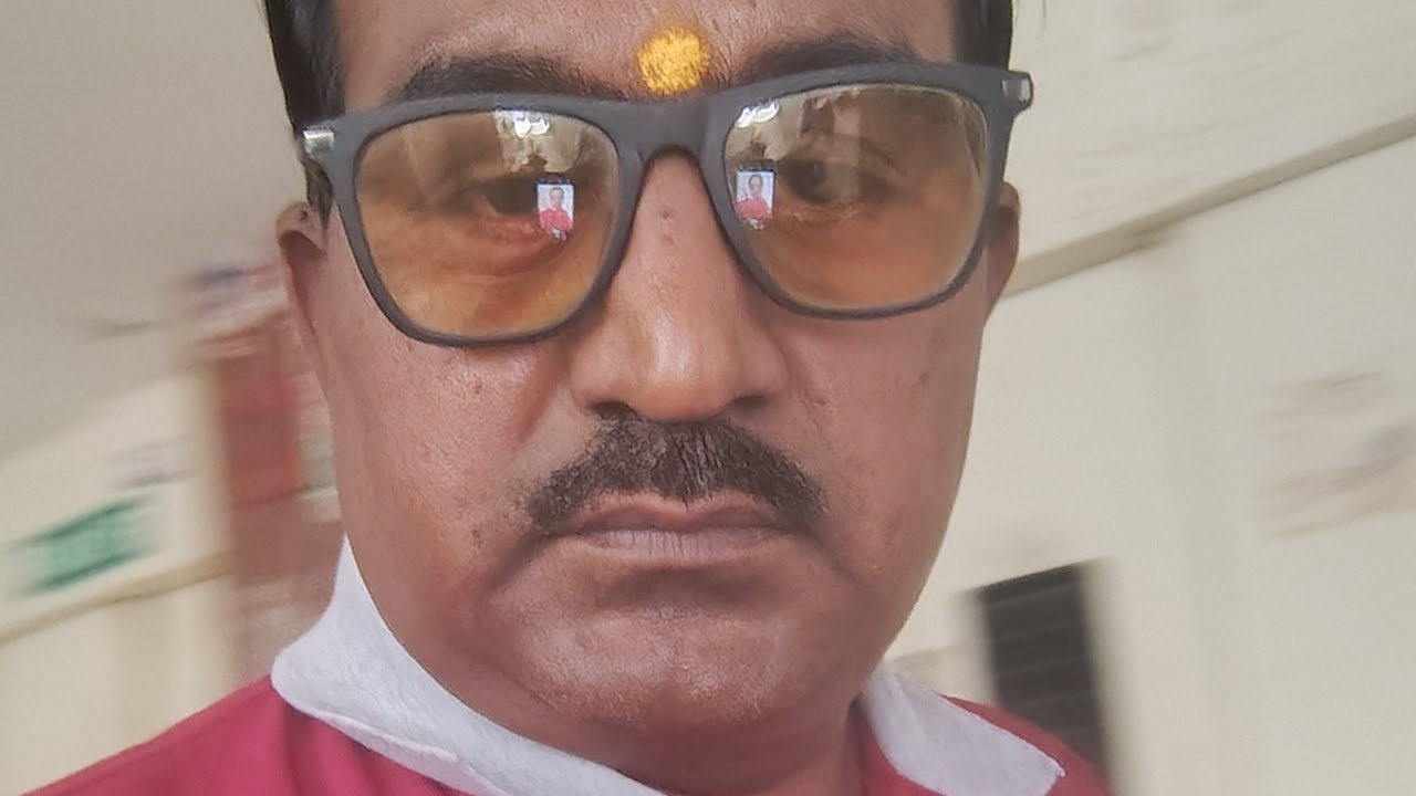 Indianrecipe18 is live most welcome My live stream me Sube you tube family 💝🤩🤩🤩🎁💐💐💐🎁🎁