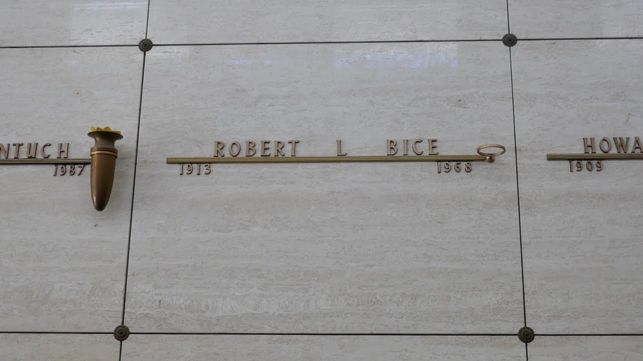 Actor Robert Bice Grave Eternal Valley Memorial Park Newhall LA California USA June 4, 2021