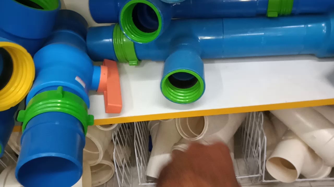 fui na loja de equipamento de irrigação