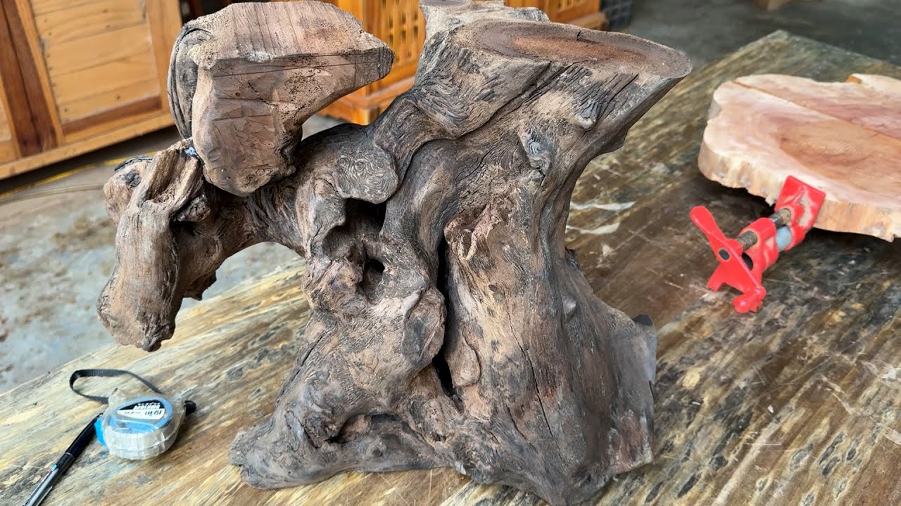 Beyond the Chainsaw: Unique garden furniture from discarded logs