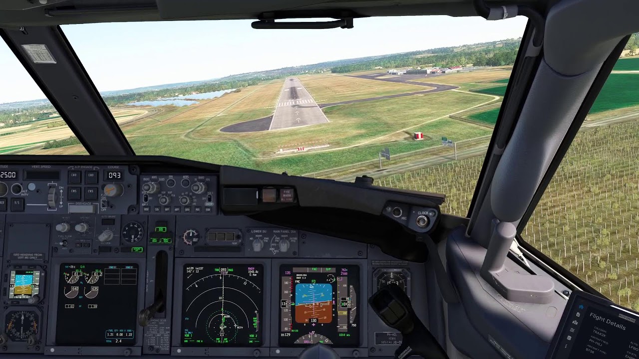 MFS 2020 Llegada B738 TRANSAVIA a LFBE (DORDOGNE PERIGORD) FRANCIA