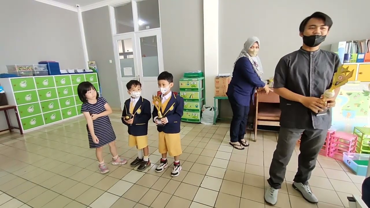 Lomba Brick Speed Robotik di TK BPI Bandung - Inorobo Robotics School