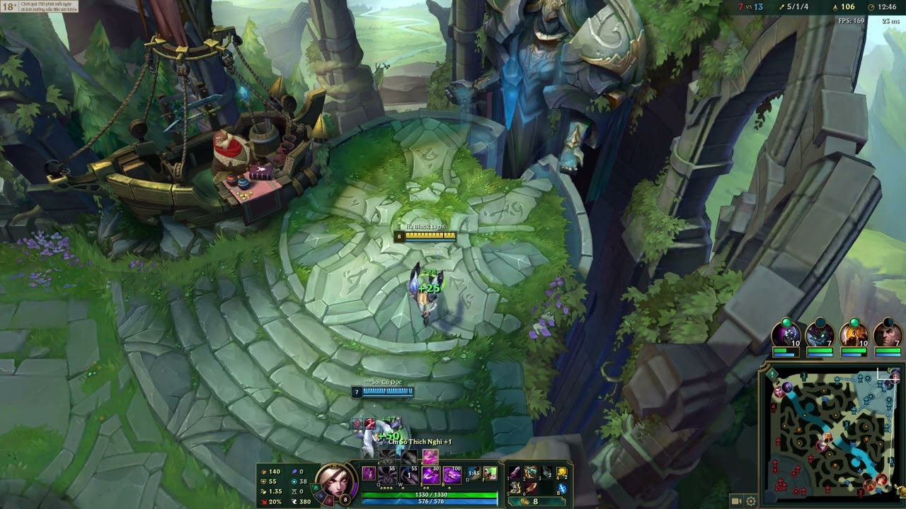 Rising Legends: Epic Plays in League of Legends