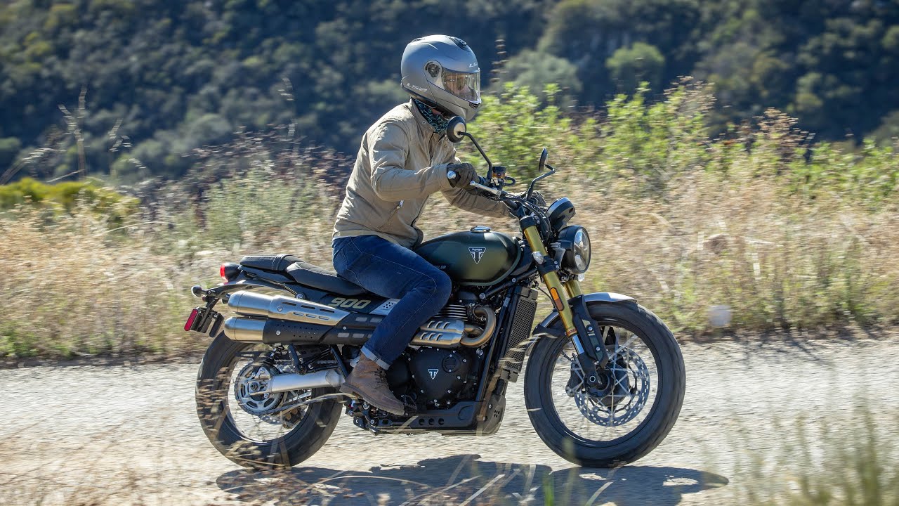 Обзор первого тест-драйва мотоцикла Triumph Scrambler 900 2026 года.