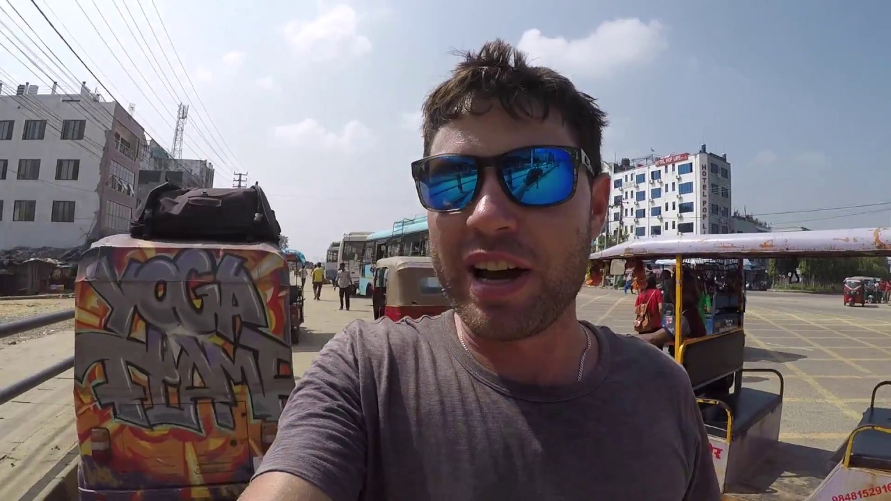 Rickshaw (Tempo) crash in Nepal!!