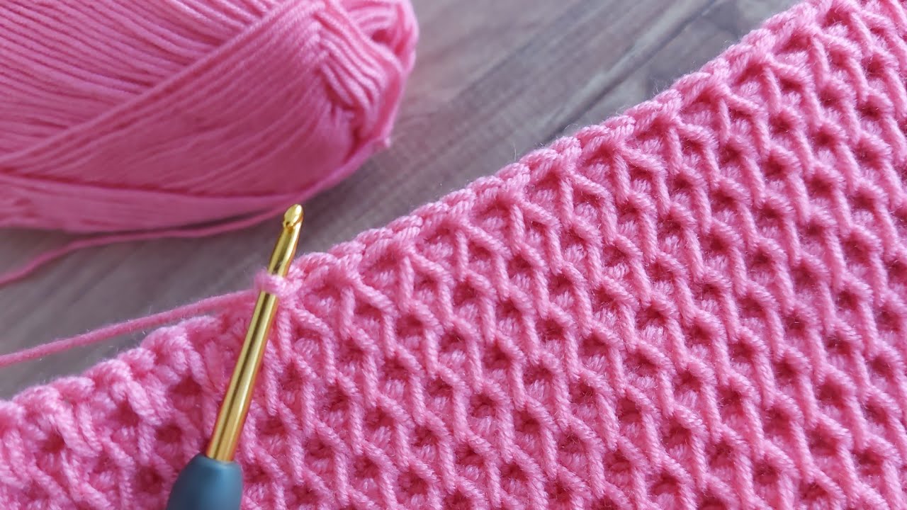 EASY CROCHET KNITTING BABY BLANKET... ŞAHANE TIĞ İŞİ YAPIMI KOLAY BATTANİYE YELEK ATKI ÖRGÜ MODELİ..