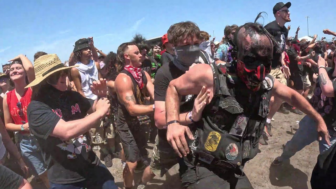 Alesana Live @ Welcome to Rockville 2025 Pit Cam 05-16-2025 Day 2