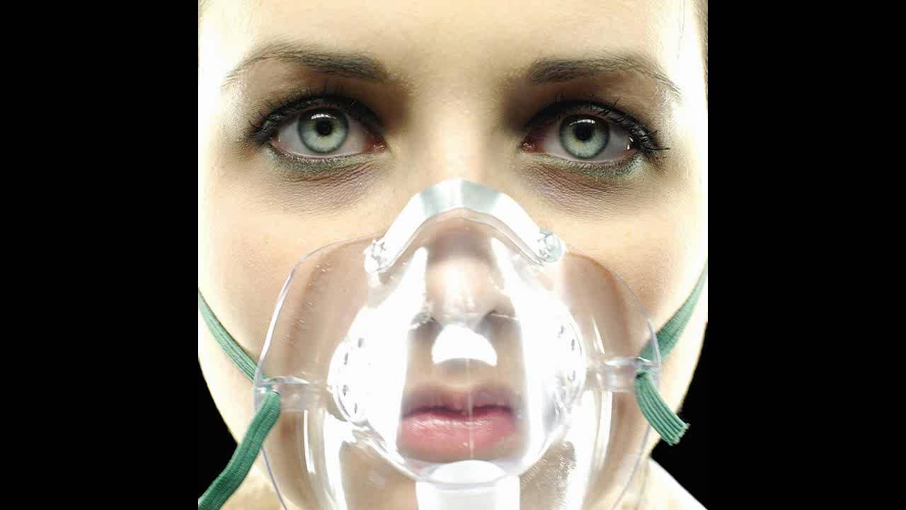 Underoath - It's Dangerous Business Walking Out Your Front Door (High Quality)