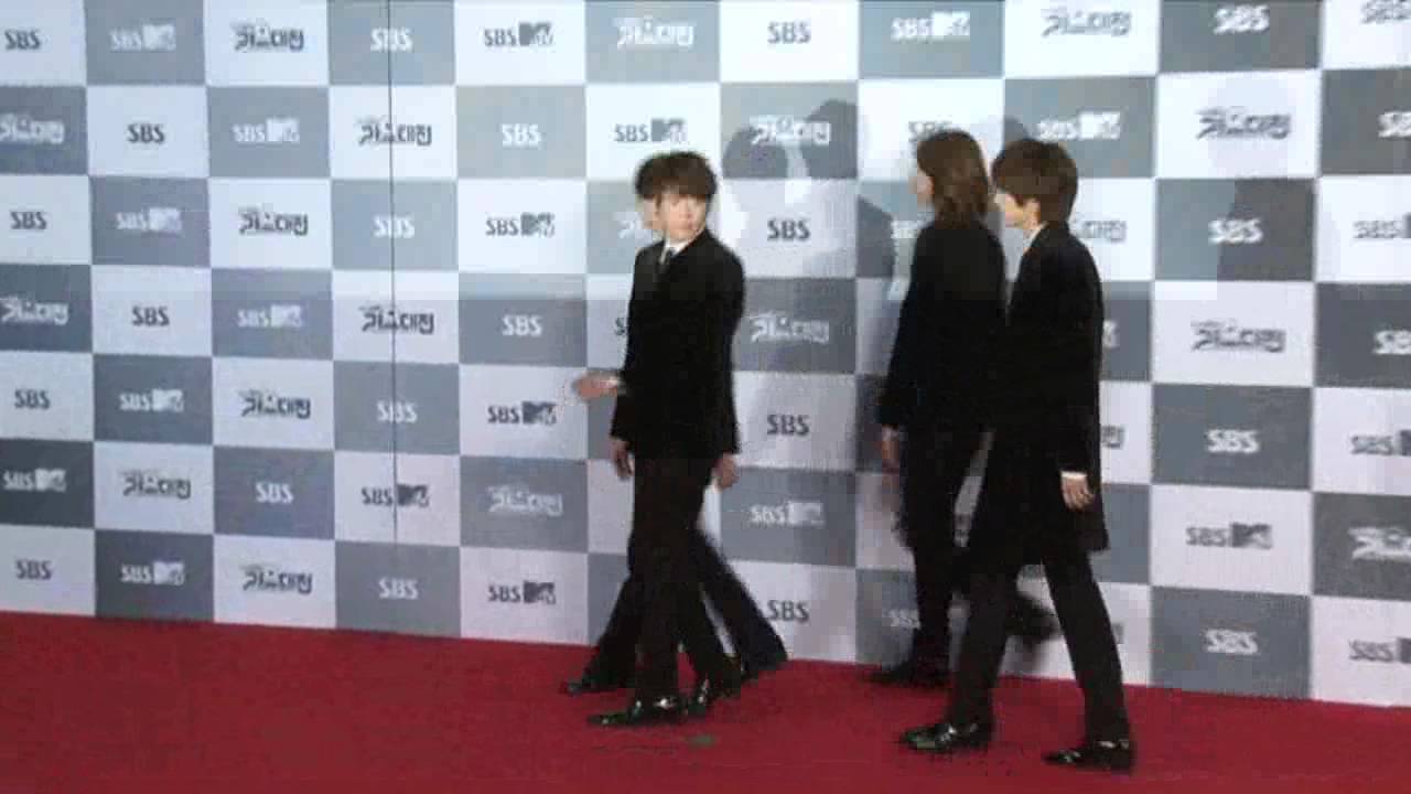 [2011 SBS 가요대전] CNBlue