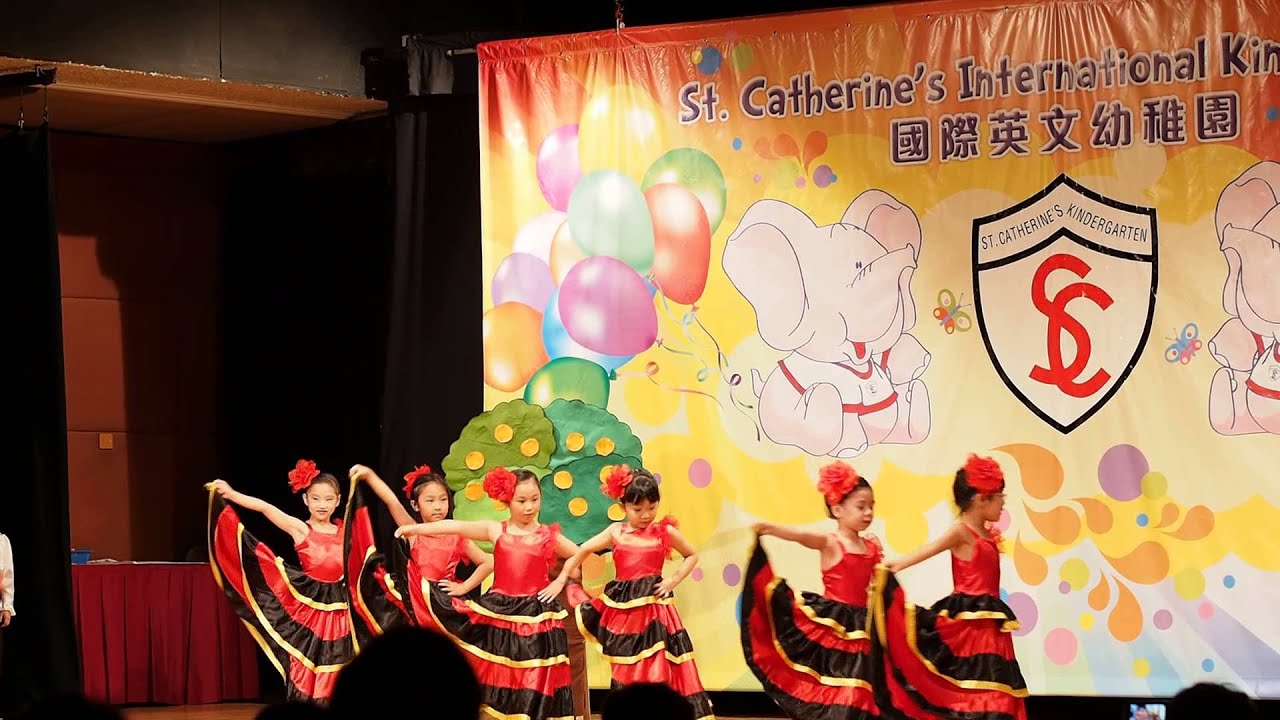 St. Catherine's International Kindergarten / Upper Purple / 2015 Graduation