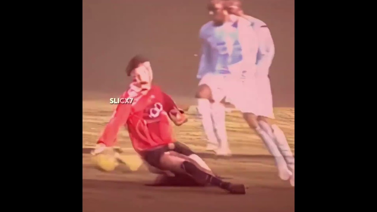 Pepe & Ramos vs Ronaldo Tackle 🤯...